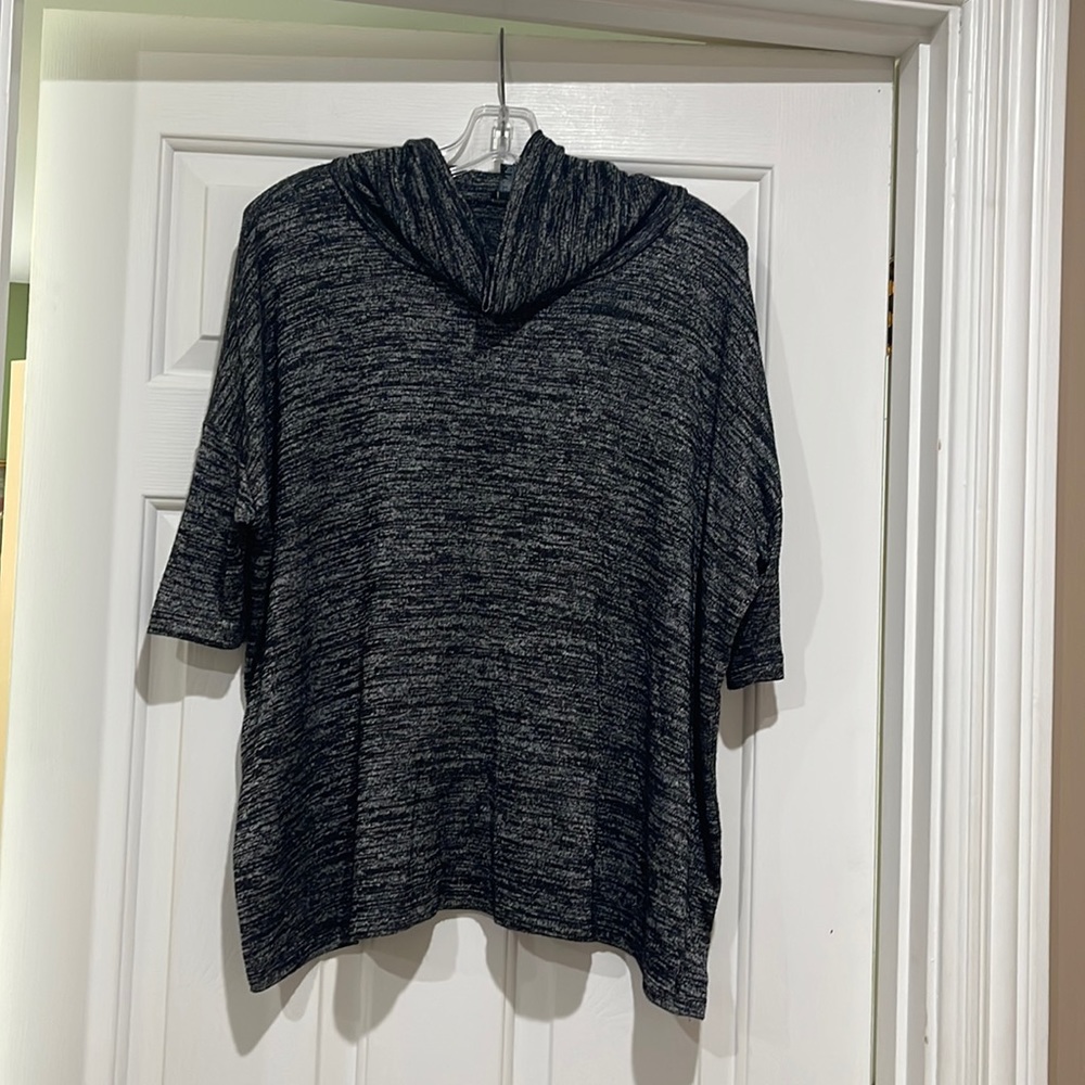 Black and white heather sweater with elbow length sleeves